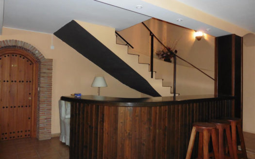 Villa de 4 dormitorios en Lomas de la Quinta