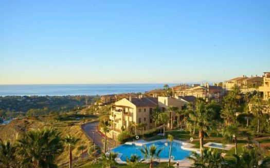 Apartamento de 2 dormitorios en Benahavis