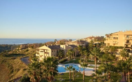 Apartamento de 2 dormitorios en Benahavis