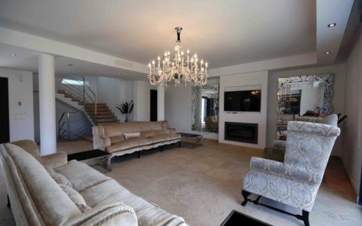 6 bedrooms Villa in Nueva Andalucia