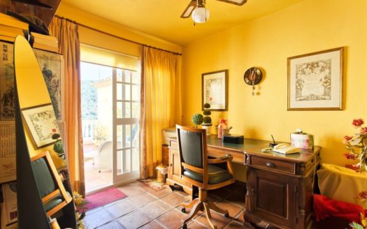 3 bedrooms Townhouse in Benahavis