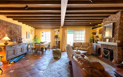 3 bedrooms Townhouse in Benahavis