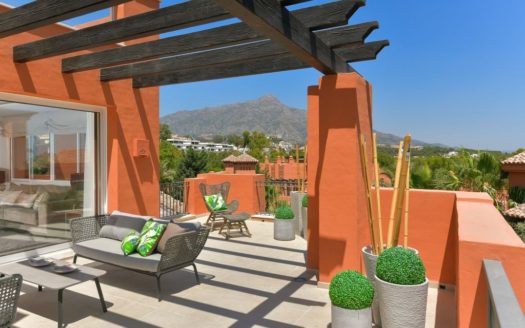 3 bedrooms Apartment in Nueva Andalucia