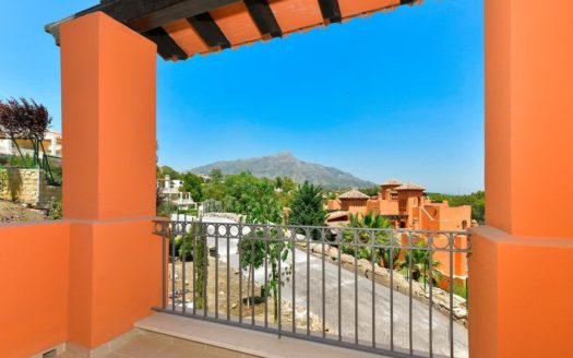 2 bedrooms Apartment in Nueva Andalucia