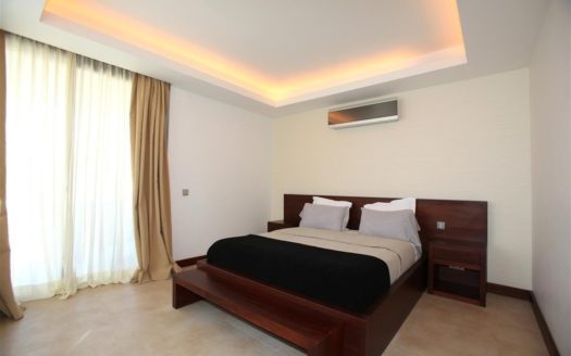 6 bedrooms Villa in Nueva Andalucia