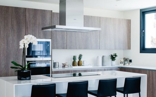 Villa de 5 dormitorios en Nueva Andalucia