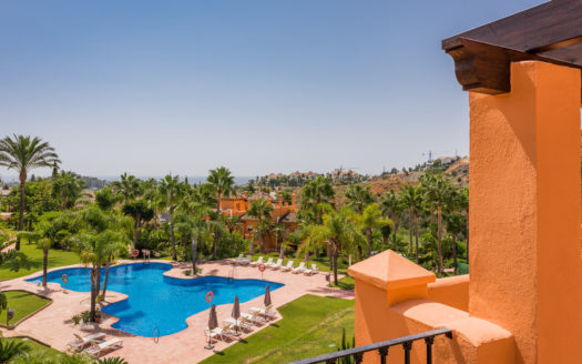 3 bedrooms Townhouse in Benahavis