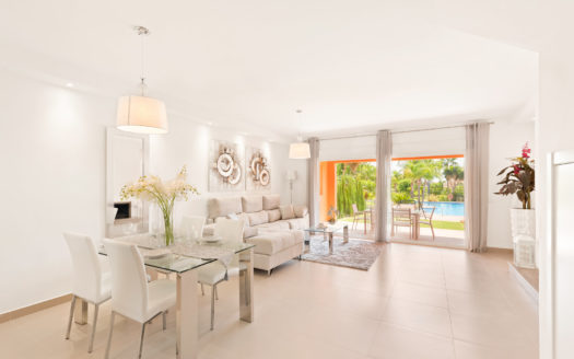 3 bedrooms Townhouse in Benahavis