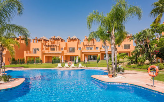 4 bedrooms Townhouse in Benahavis