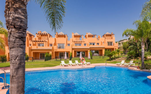 4 bedrooms Townhouse in Benahavis