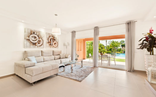 4 bedrooms Townhouse in Benahavis