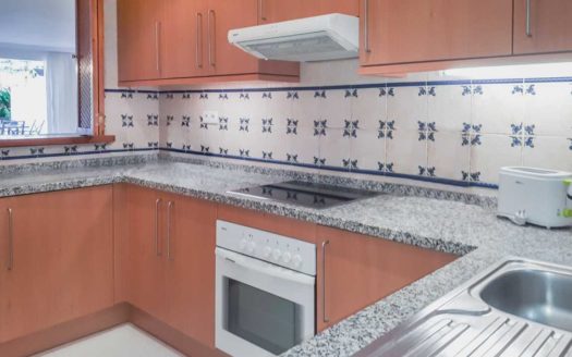 Apartamento de 2 dormitorios en  Benahavis