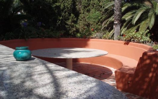 Villa de 8 dormitorios en Milla de Oro