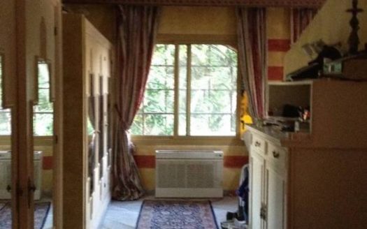 Villa de 8 dormitorios en Milla de Oro