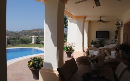 Villa de 4 dormitorios en  Benahavis