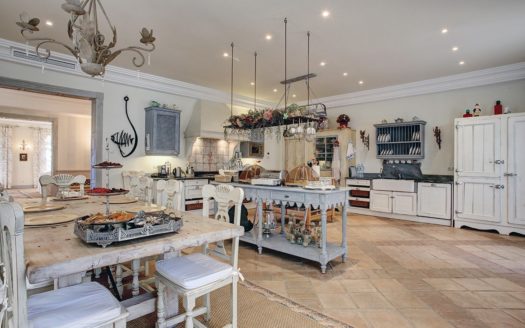 8 bedrooms Villa in La Quinta