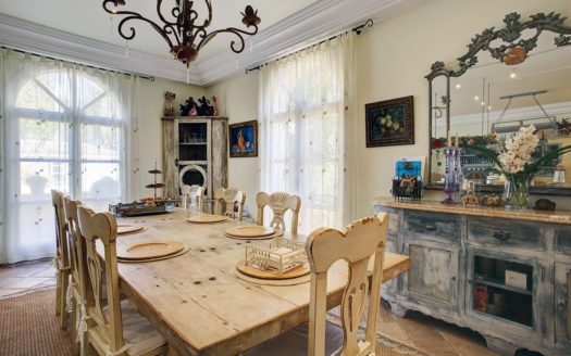 8 bedrooms Villa in La Quinta