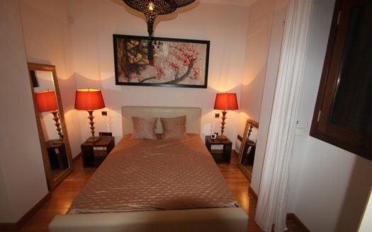 5 bedrooms Villa in Los Monteros