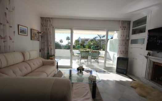 3 bedrooms Apartment in Bahia de Marbella