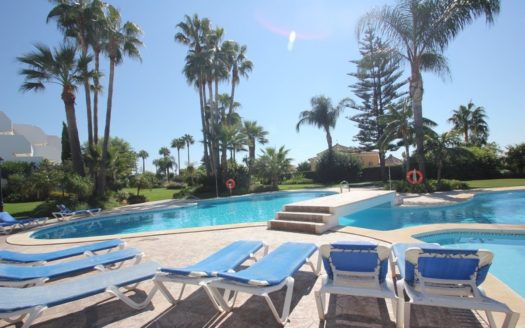 3 bedrooms Apartment in Bahia de Marbella
