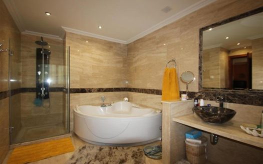 6 bedrooms Villa in El Rosario