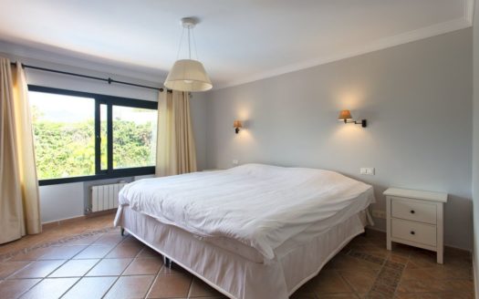 4 bedrooms Villa in Los Monteros