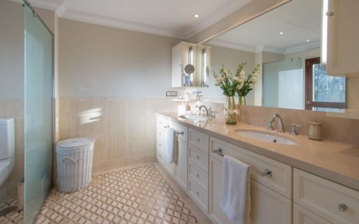 4 bedrooms Villa in Los Monteros