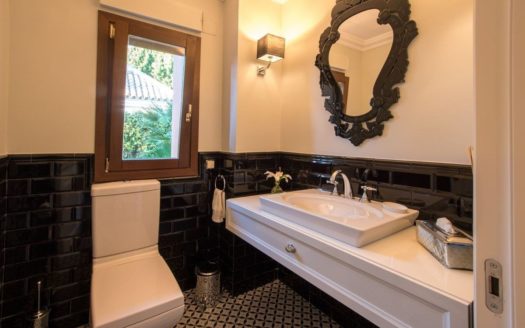 4 bedrooms Villa in Los Monteros