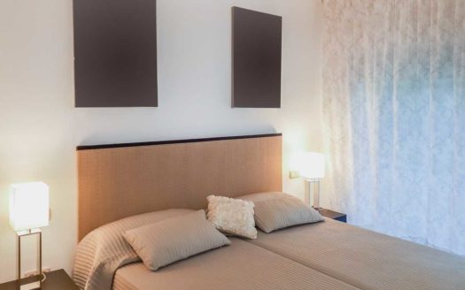 Apartamento de 2 dormitorios en  Benahavis
