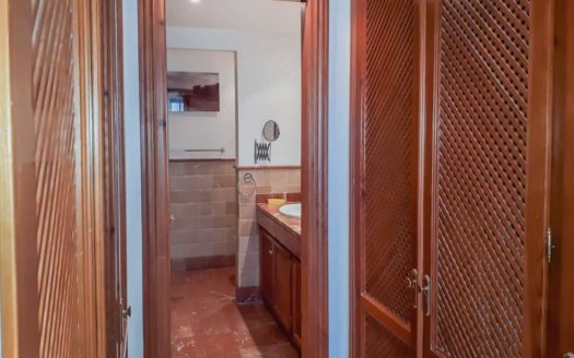 Apartamento de 2 dormitorios en  Benahavis