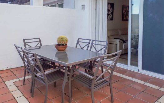 Apartamento de 2 dormitorios en  Benahavis