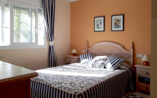 Villa de 5 dormitorios en Los Monteros