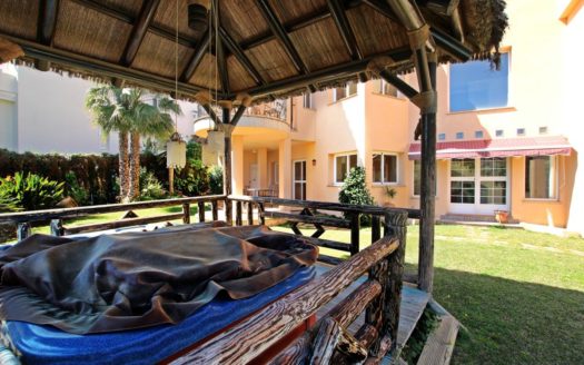 Villa de 5 dormitorios en Las Chapas