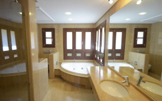 4 bedrooms Villa in La Capellania