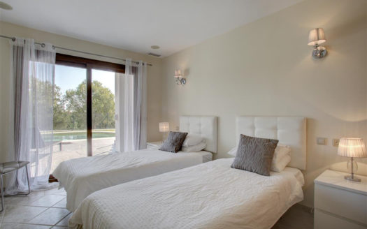 Villa de 4 dormitorios en La Resina Golf