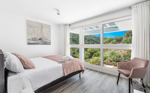 Apartamento de 2 dormitorios en Benahavis