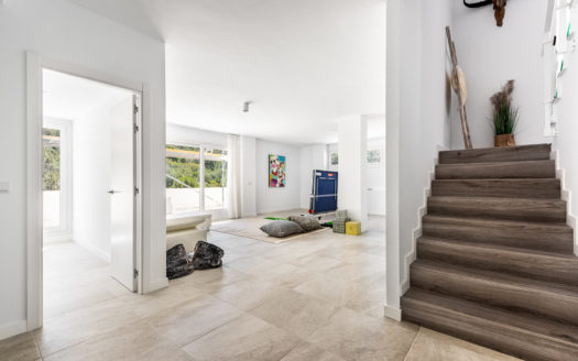 2 bedrooms Apartment in Benahavis