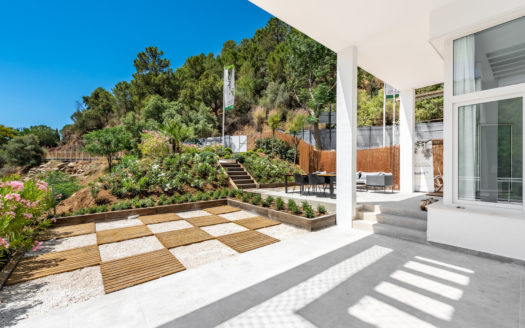 2 bedrooms Apartment in Benahavis