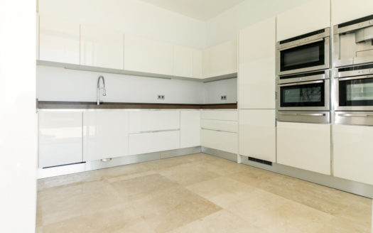 Villa de 5 dormitorios en Capanes Sur