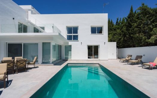 6 bedrooms Villa in Nueva Andalucia