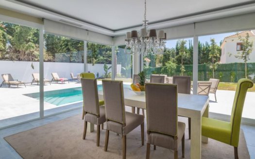 6 bedrooms Villa in Nueva Andalucia