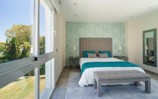 6 bedrooms Villa in Nueva Andalucia