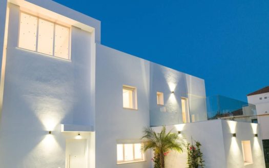 6 bedrooms Villa in Nueva Andalucia