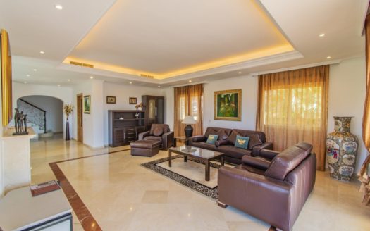 5 bedrooms Villa in Benahavis