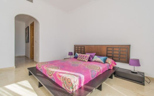 5 bedrooms Villa in Benahavis