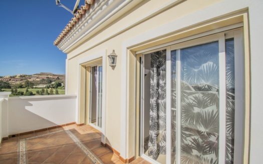 5 bedrooms Villa in Benahavis