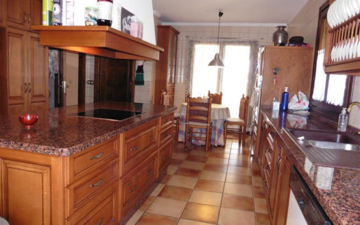 Villa de 4 dormitorios en Lomas de la Quinta