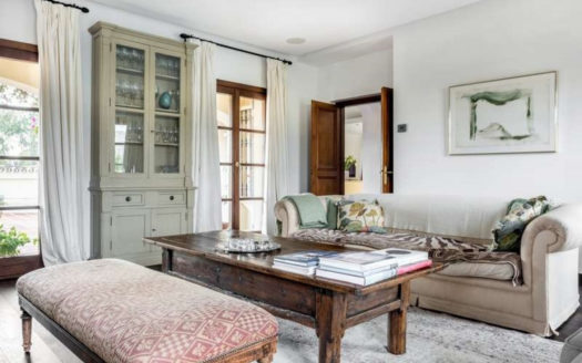 Villa de 5 dormitorios en El Herrojo