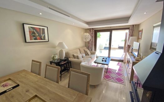 Apartamento de 3 dormitorios en Nueva Milla de Oro