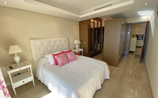 Apartamento de 3 dormitorios en Nueva Milla de Oro